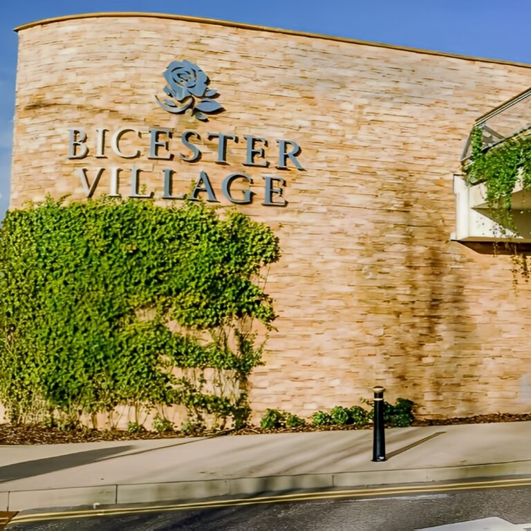 Bicester Village Shopping